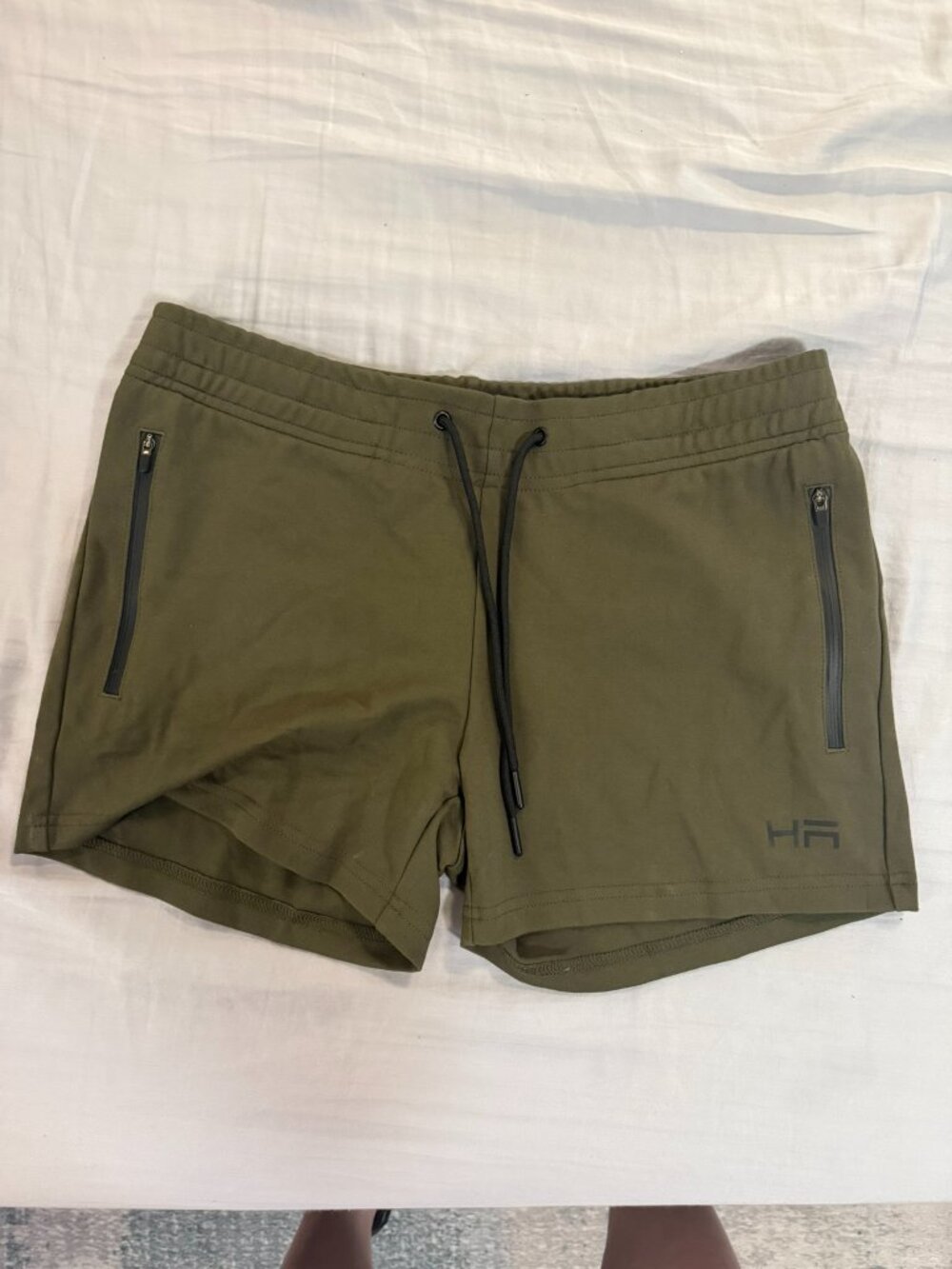 $70 HELSINKI ATHLETICA ATHLETICS Squat 3.5" Gym Workout Shorts - Khaki Medium